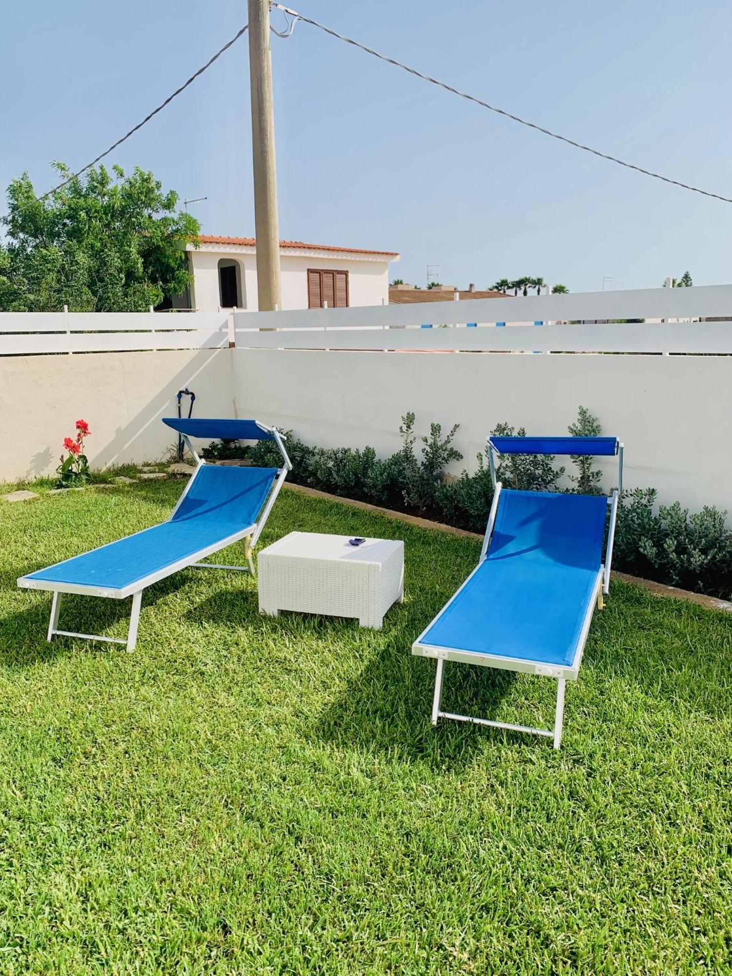 Dolcevitasuites - Modern 3 Bdr Villa In S. Lorenzo Рейтани Экстерьер фото